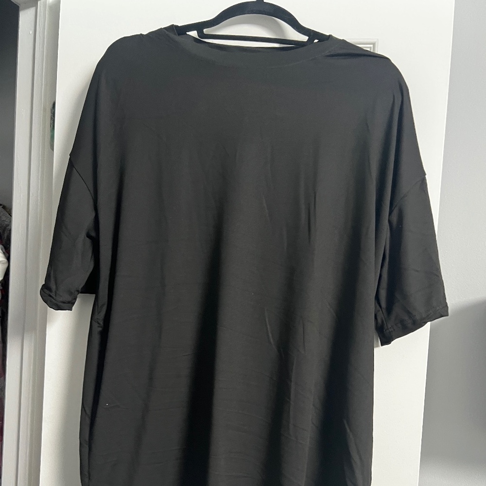 NWOT Oversized tshirt and shorts set